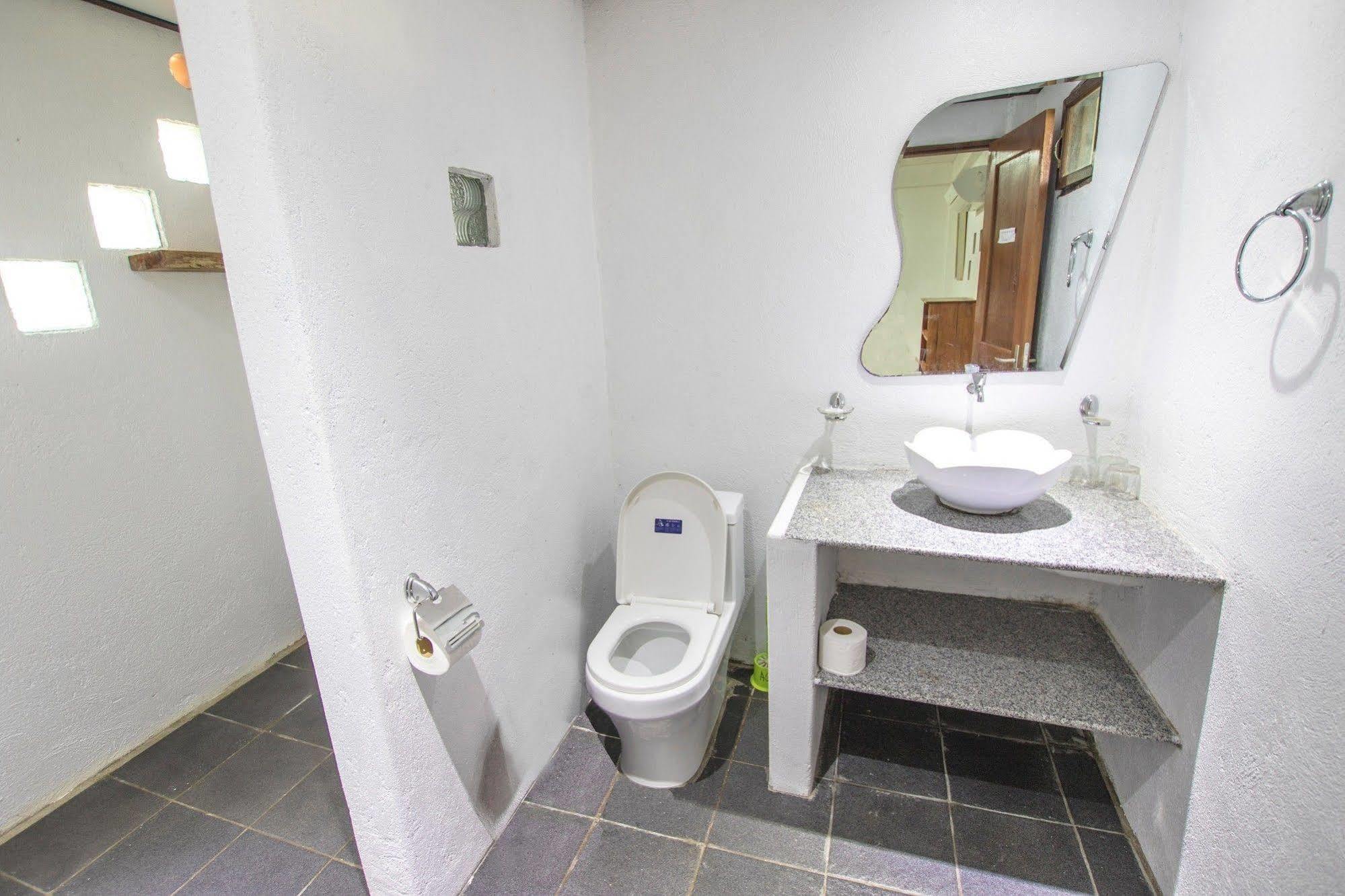 Bamboo Bungalows Resthouse Balabag (Boracay) Exterior foto