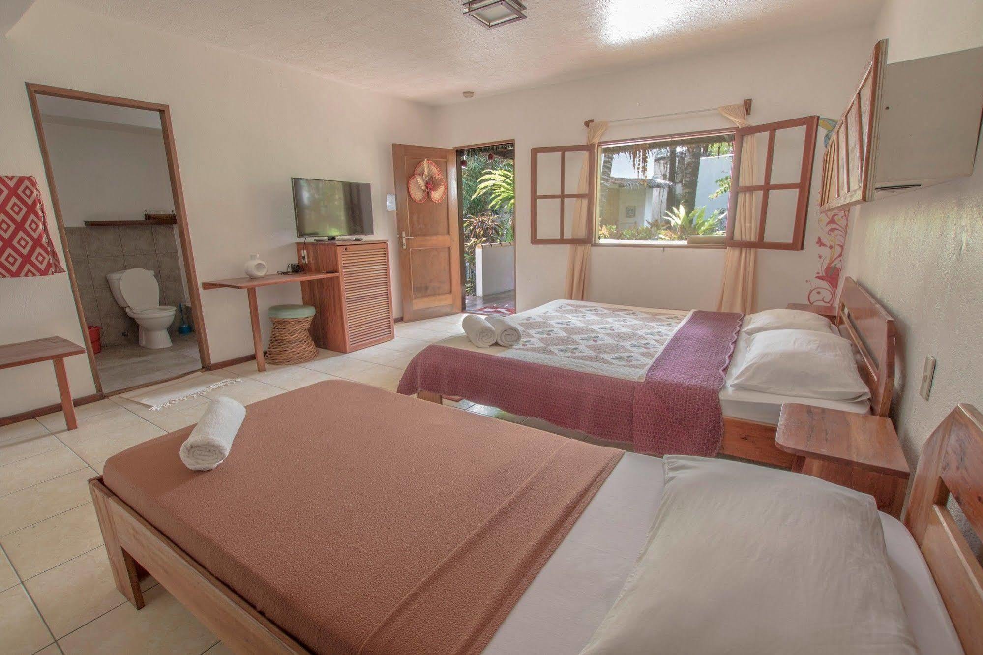 Bamboo Bungalows Resthouse Balabag (Boracay) Exterior foto