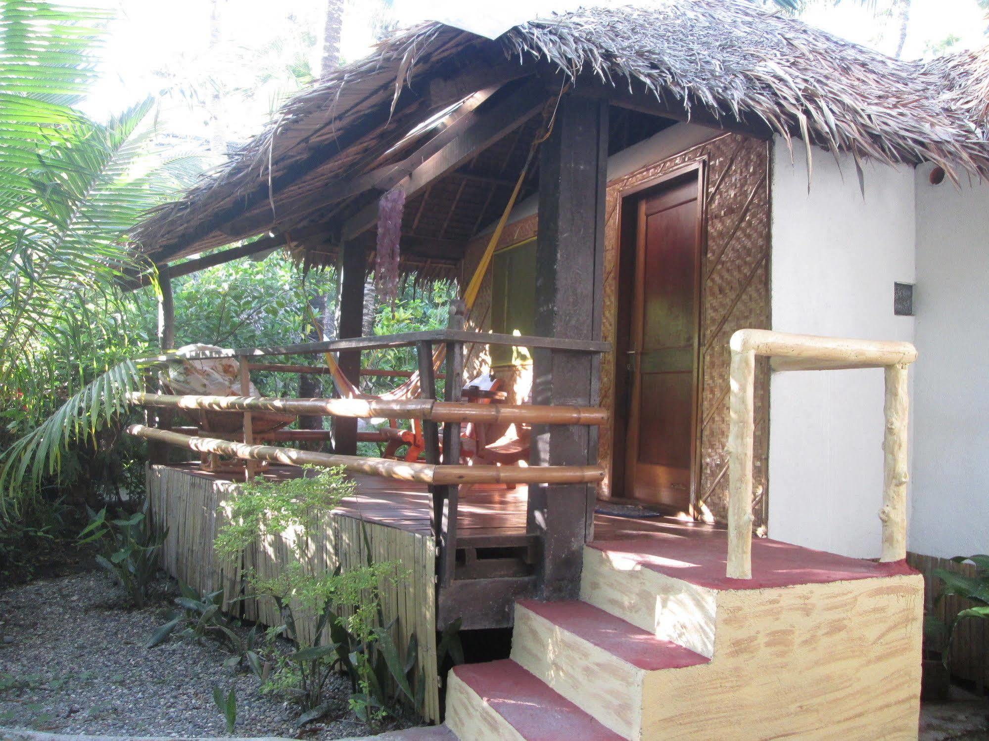 Bamboo Bungalows Resthouse Balabag (Boracay) Exterior foto