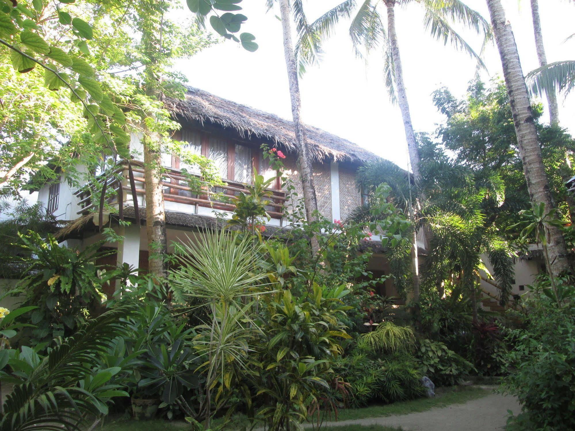 Bamboo Bungalows Resthouse Balabag (Boracay) Exterior foto