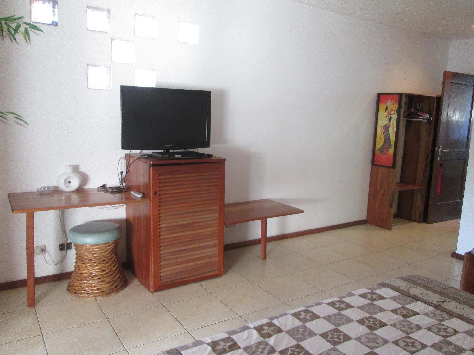 Bamboo Bungalows Resthouse Balabag (Boracay) Exterior foto