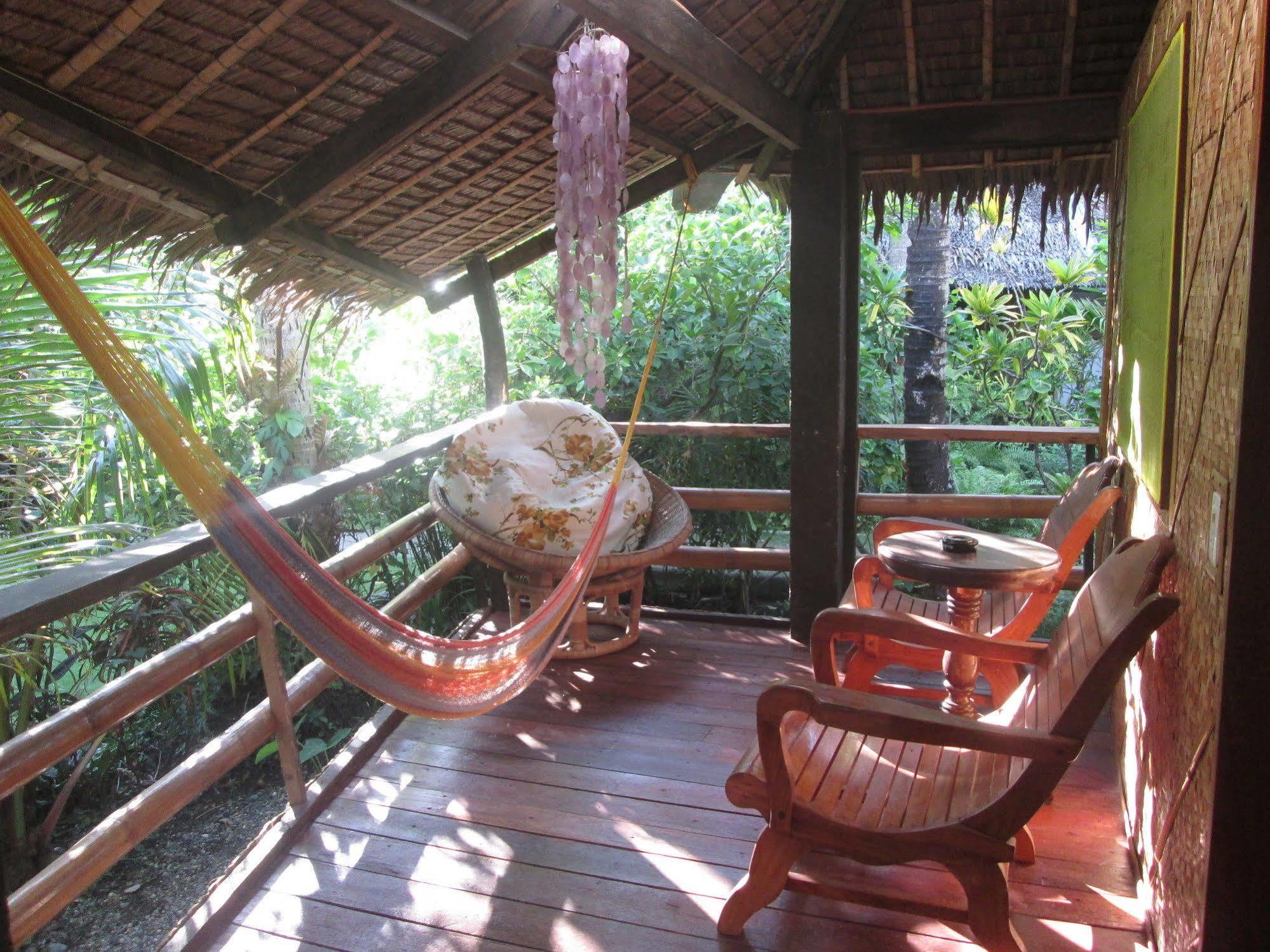 Bamboo Bungalows Resthouse Balabag (Boracay) Exterior foto